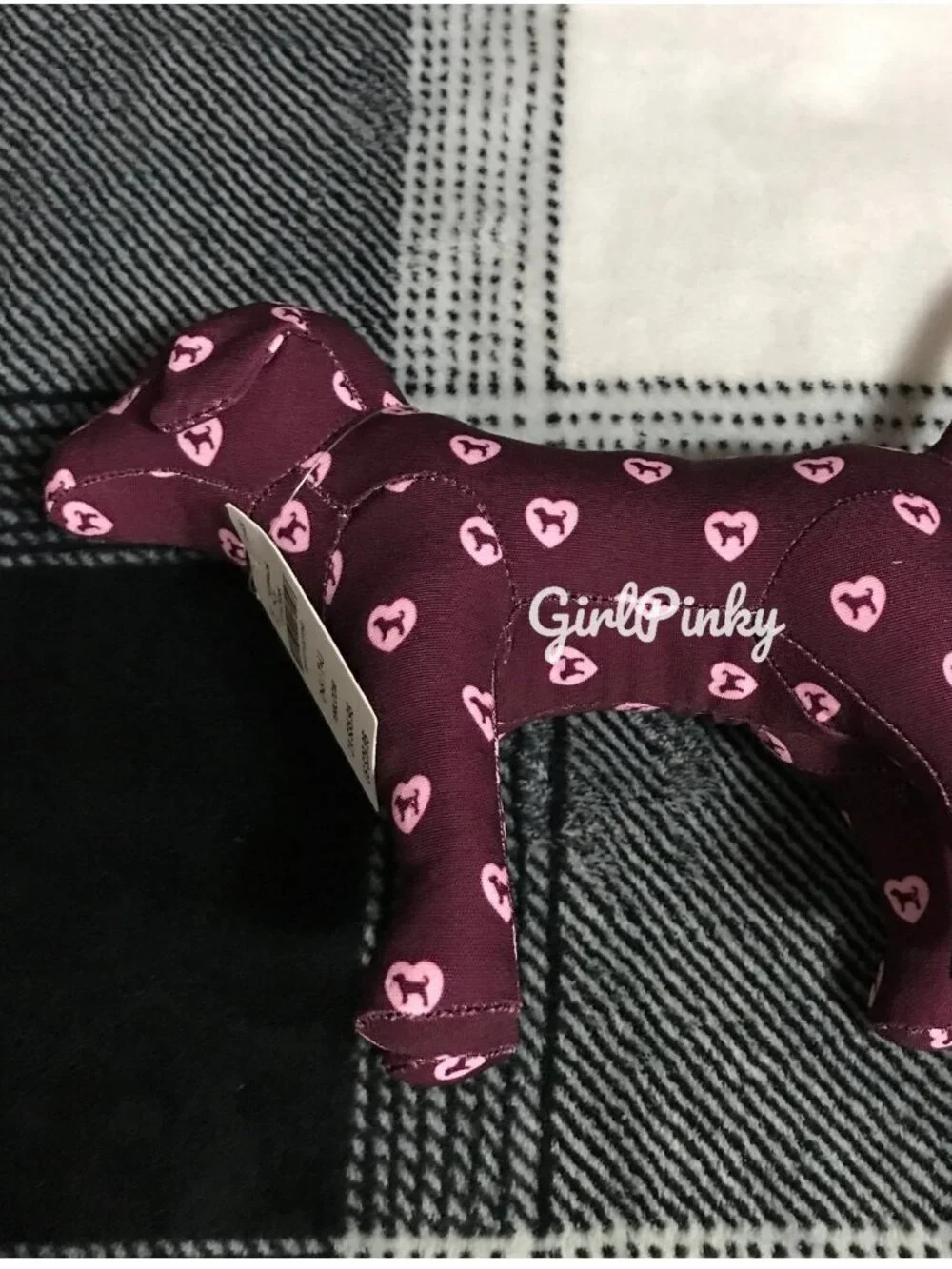 VS PINK FRIDAY COLOR-BLOCK FLEECE COZY BLANKET & MAROON MINI DOG LOVEY BUNDLE